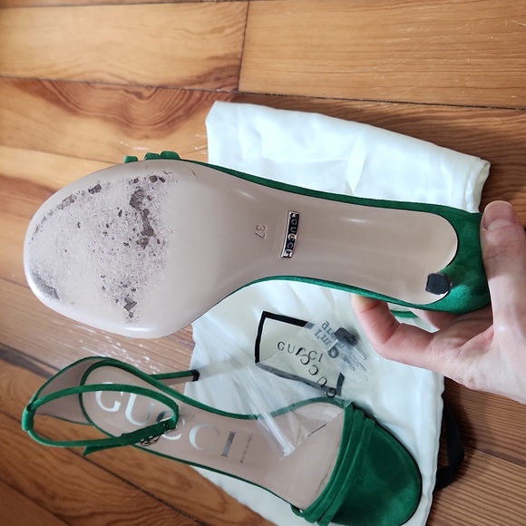 Green Suede Ankle Trap Gucci Sandals - Picture 4 of 5